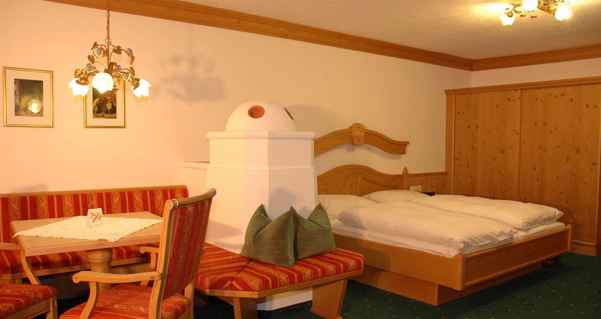 Hotel Moserhof Reutte Eksteriør billede